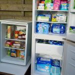 Uitgiftepunt in Koudum voor menstruatieproducten en levensmiddelen